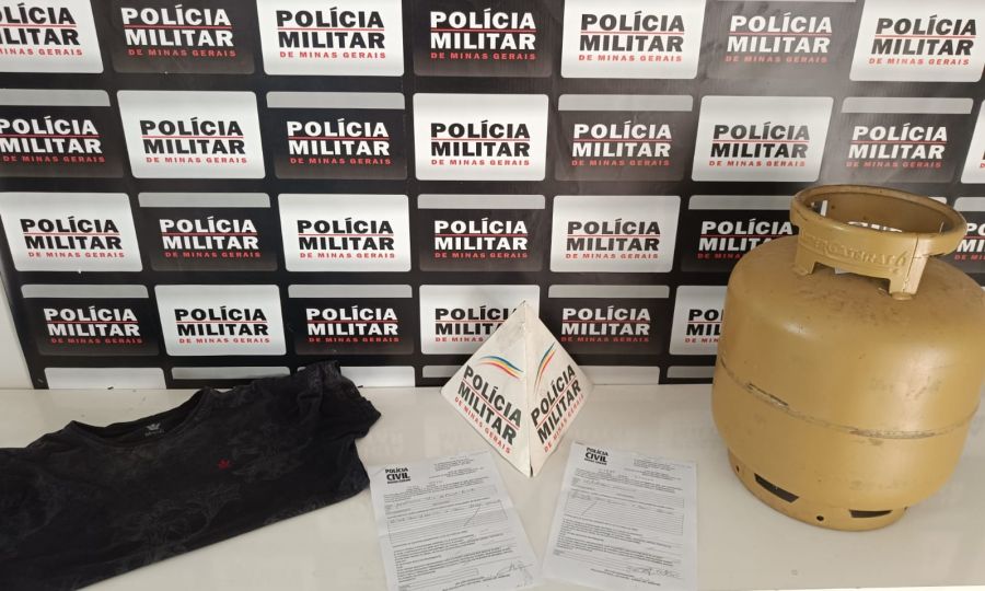 PM prende duas mulheres por furto e receptação no Centro de São João Nepomuceno